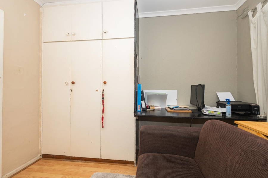 4 Bedroom Property for Sale in Windsor Park Western Cape